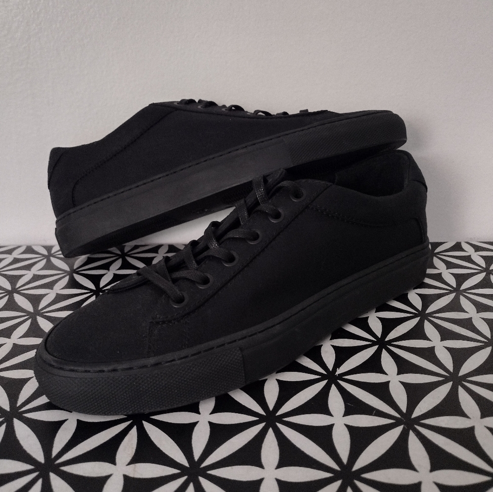 KOIO Capri Triple Black Canvas Sneakers NWOT